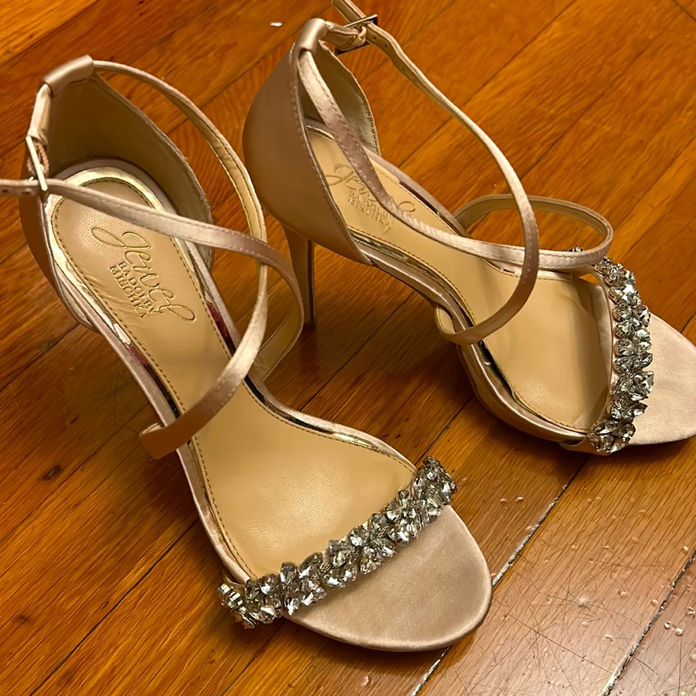 Badgley Mischka dress heels